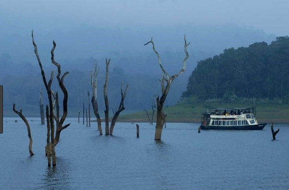 Trivandrum-Kanyakumari-Kovalam-Alleppey-Kumarakom-Thekkady-Munnar-Cochin